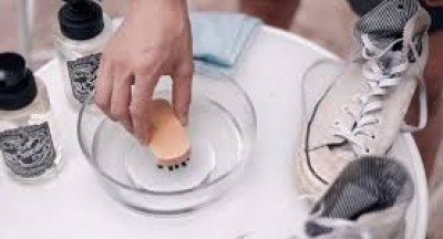 HƯỚNG DẪN CÁCH VỆ SINH GIÀY SNEAKER !!!